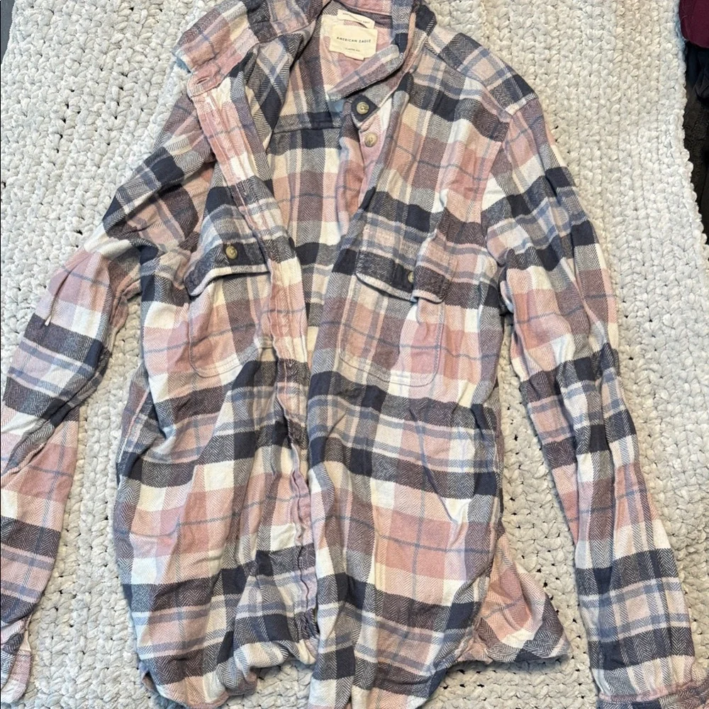 American Eagle plaid button up - Picture 1 of 1